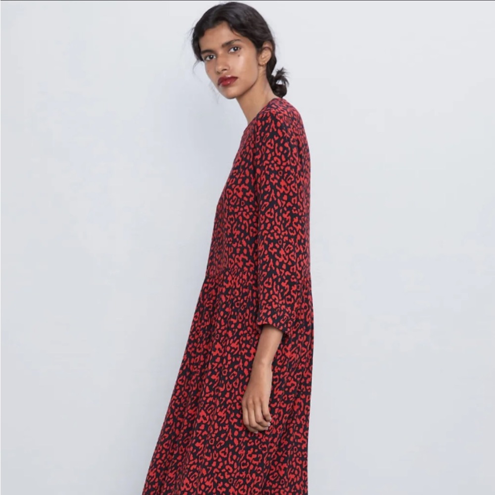 Blogger Influencer Zara Long Maxi Red Black Leopard Dress
